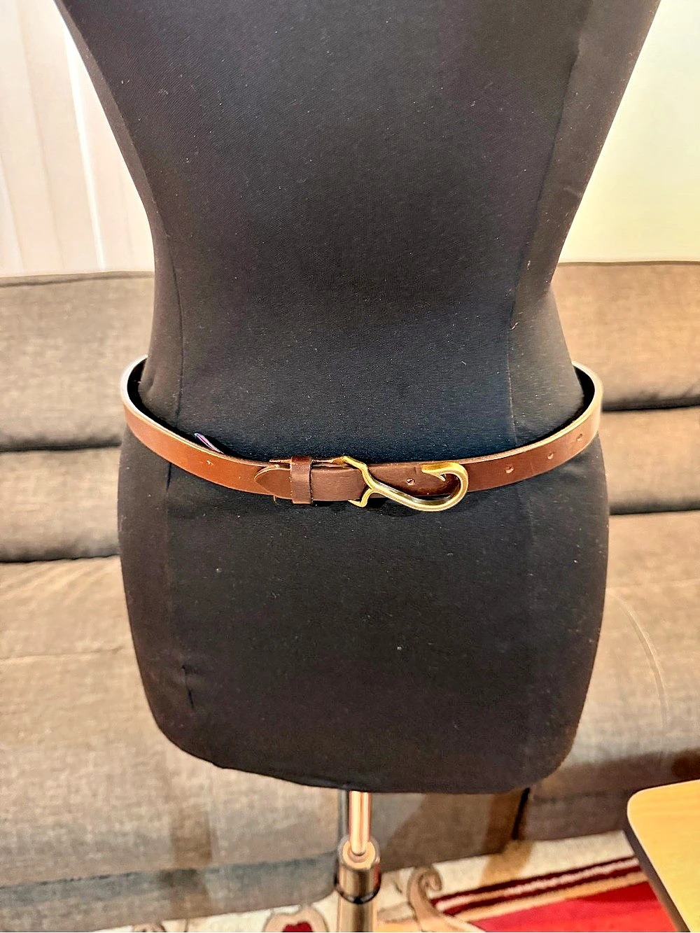 Vineyard Vines Fish Hook Leather Belt Brown Waist 28